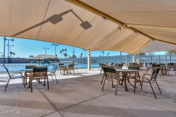 10220 W Pineridge Dr, Sun City, AZ 85351