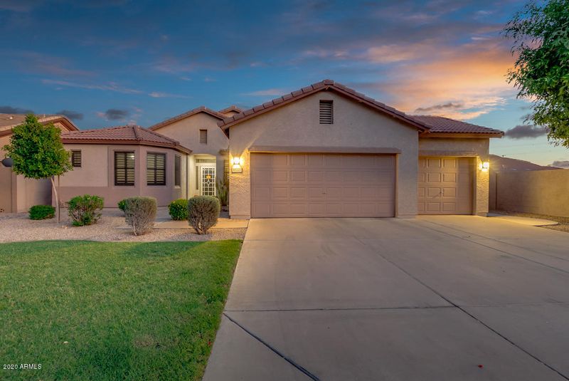 10221 E Pantera Ave, Mesa, AZ 85212