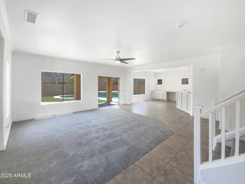 10221 Knowles Ave, Mesa, AZ 85209