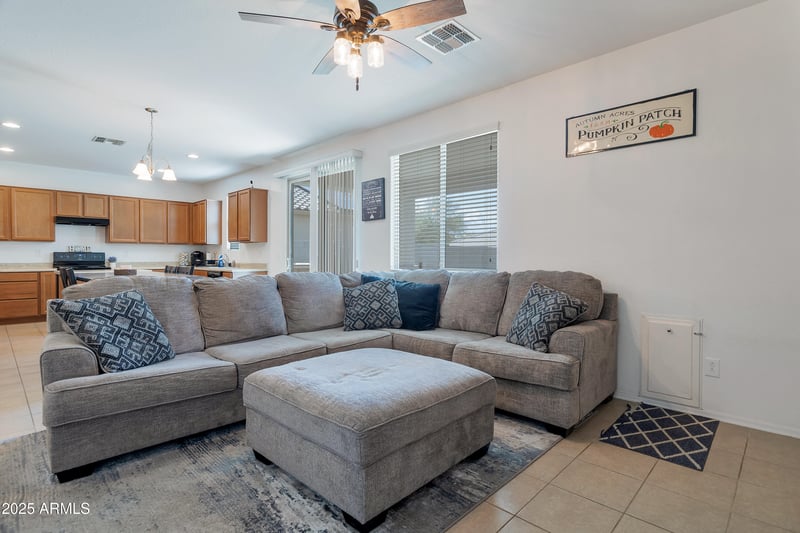 10221 Puget Ave, Peoria, AZ 85345