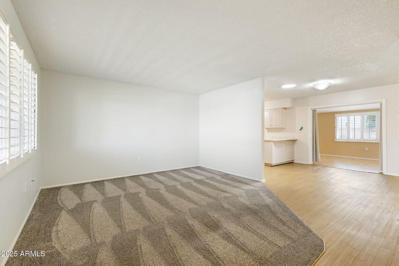 10222 105th Dr, Sun City, AZ 85351