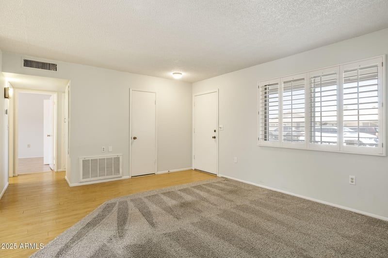 10222 105th Dr, Sun City, AZ 85351