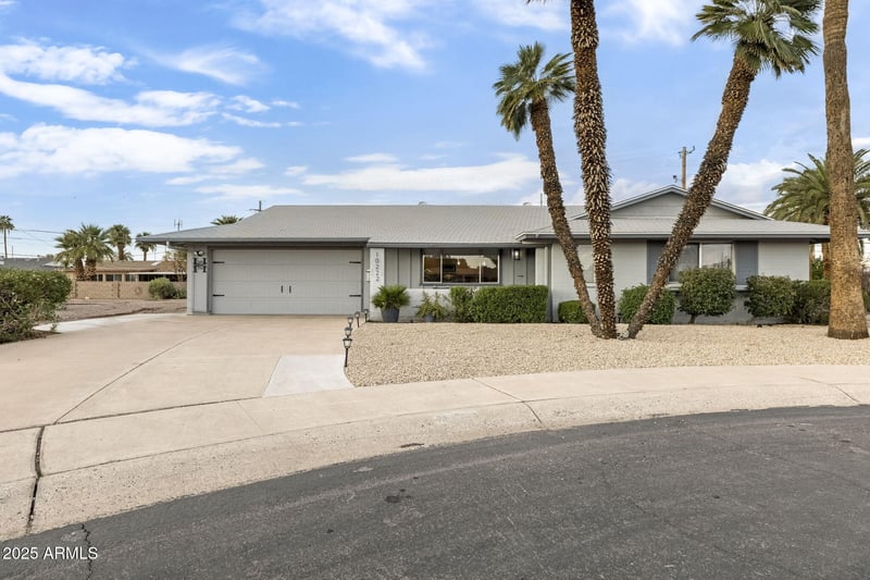 10222 Riviera Dr, Sun City, AZ 85351