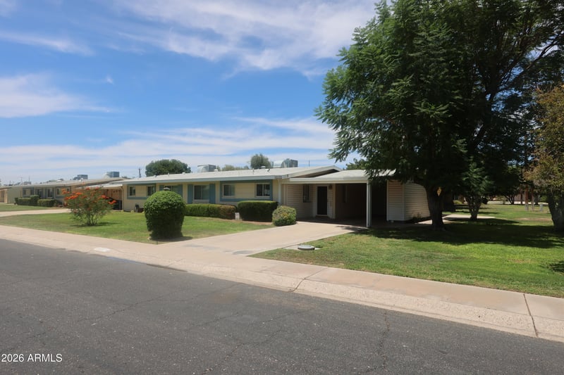 10222 Snead Cir, Sun City, AZ 85351