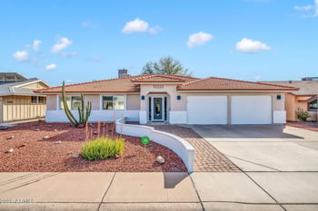 10223 Desert Hills Dr, Sun City, AZ 85351