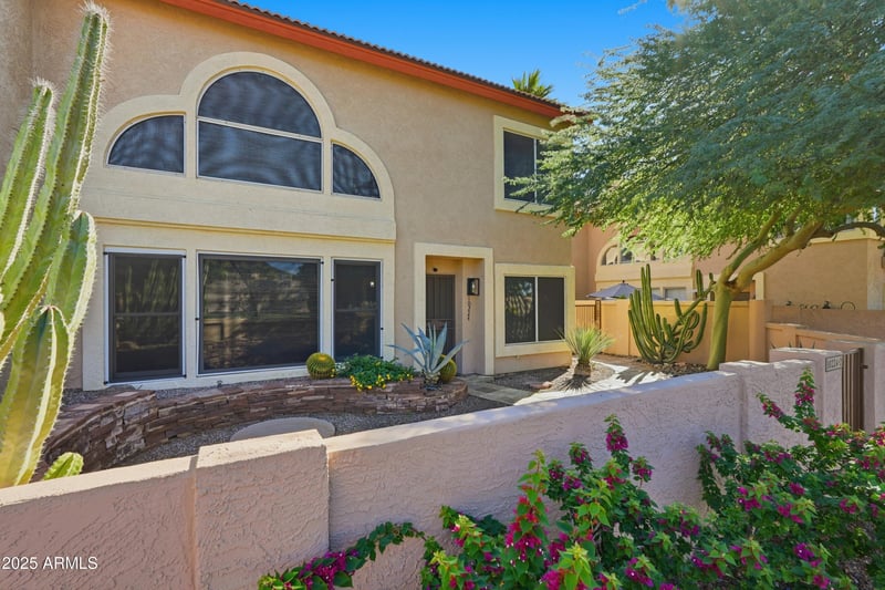 10224 12th Pl #2, Phoenix, AZ 85020