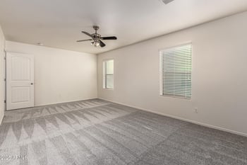 10225 Camelback Rd #33, Phoenix, AZ 85037