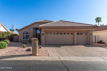 10225 Hercules Dr, Sun Lakes, AZ 85248