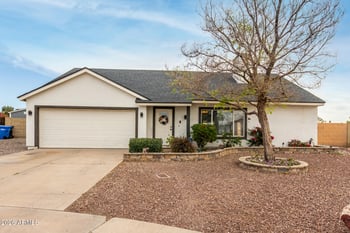 10225 Minnezona Ave, Phoenix, AZ 85037