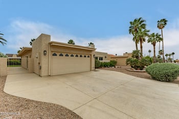 10225 Spring Creek Rd, Sun Lakes, AZ 85248