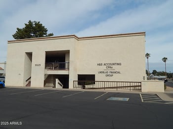 10225 Thunderbird Blvd, Sun City, AZ 85351