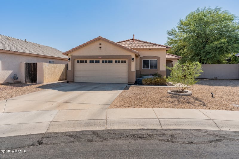 10226 93rd Dr, Peoria, AZ 85345
