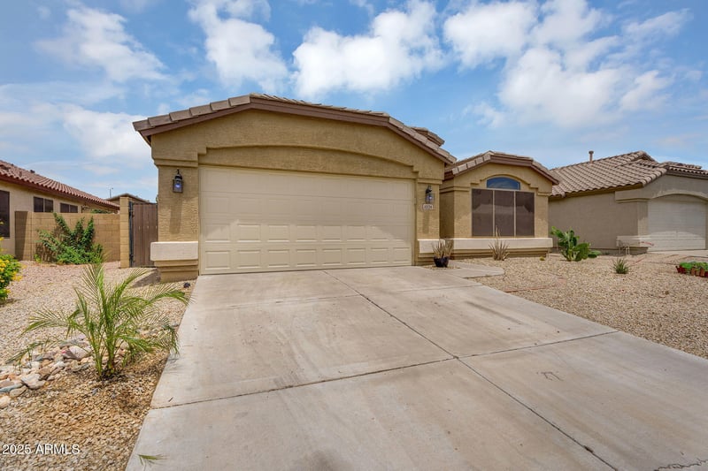 10226 Country Club Trl, Peoria, AZ 85383