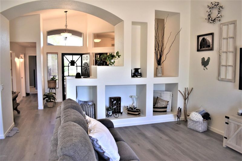 10226 E Olla Ave, Mesa, AZ 85212