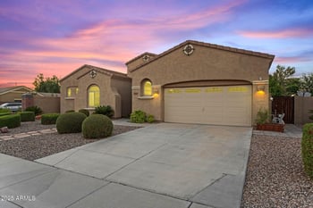 10226 Lakeview Ave, Mesa, AZ 85209