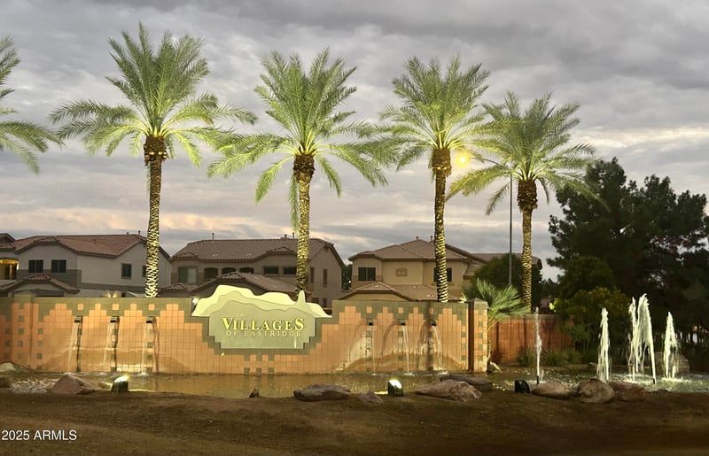 10226 Lakeview Ave, Mesa, AZ 85209