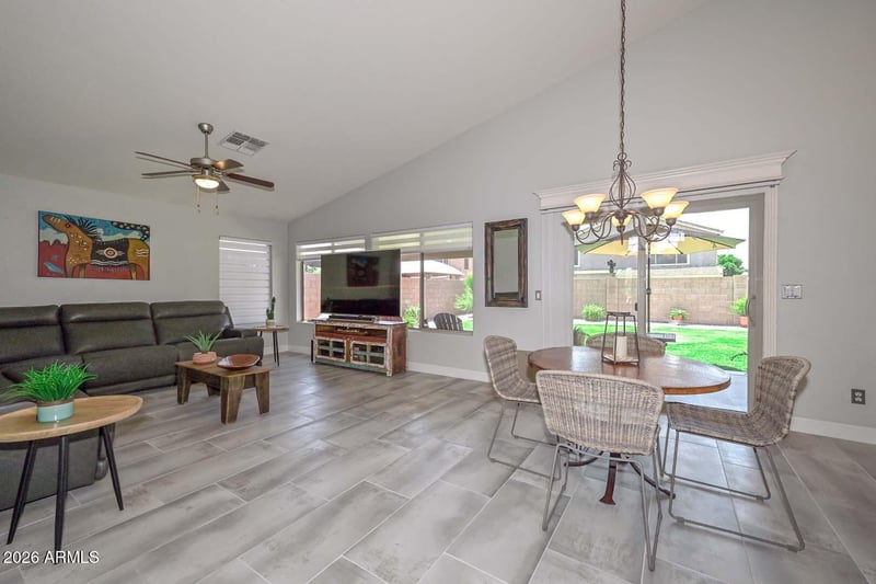 10227 E Osage Ave E, Mesa, AZ 85212