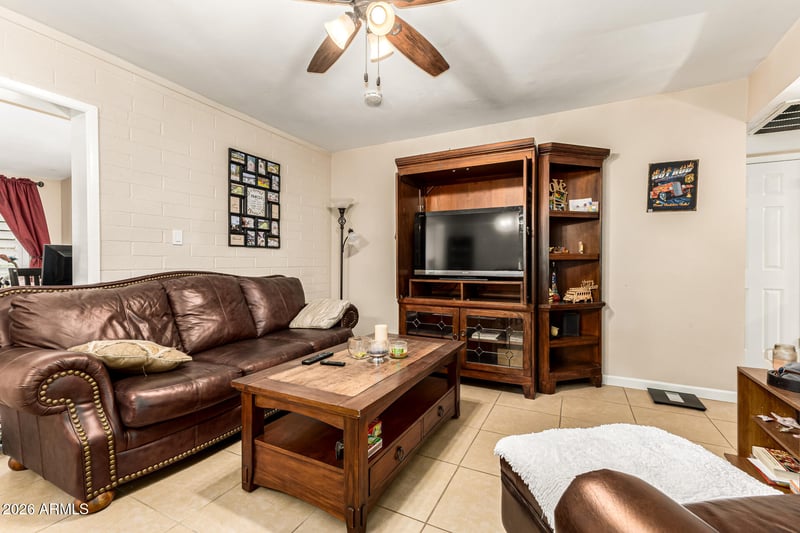 10228 105th Ave, Sun City, AZ 85351