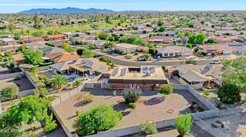 10228 Twin Oaks Dr, Sun City, AZ 85351