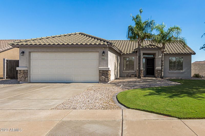 10229 E Dragoon Ave, Mesa, AZ 85208