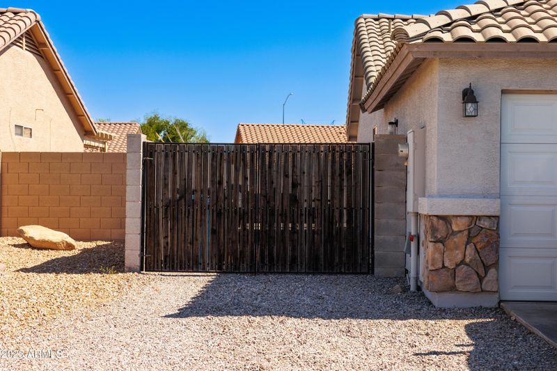 10229 E Dragoon Ave, Mesa, AZ 85208