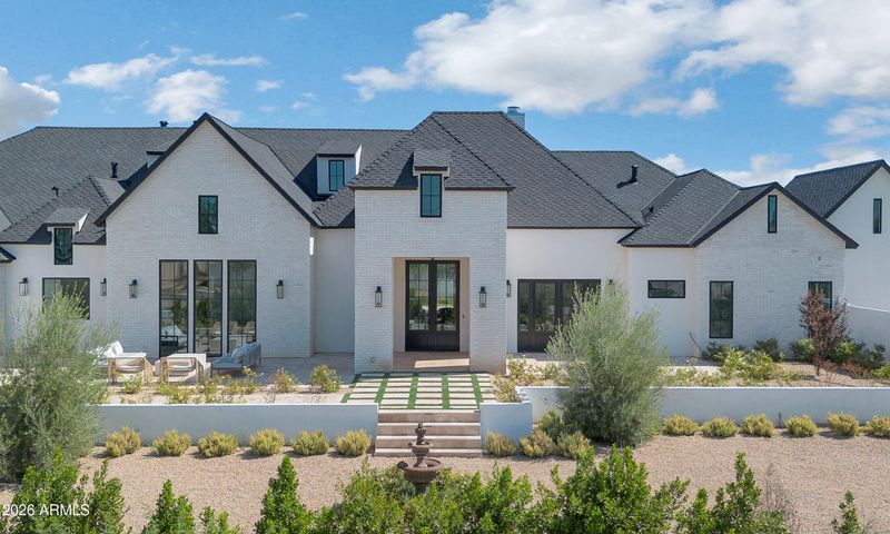 10229 N 64th St, Paradise Valley, AZ 85253