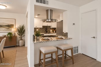 10229 N 8th St #B, Phoenix, AZ 85020