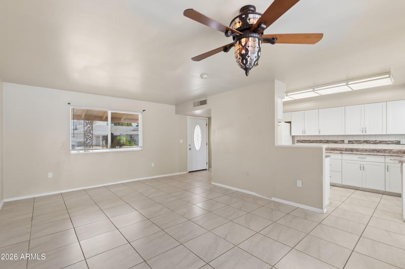 10229 W Pinehurst Dr, Sun City, AZ 85351