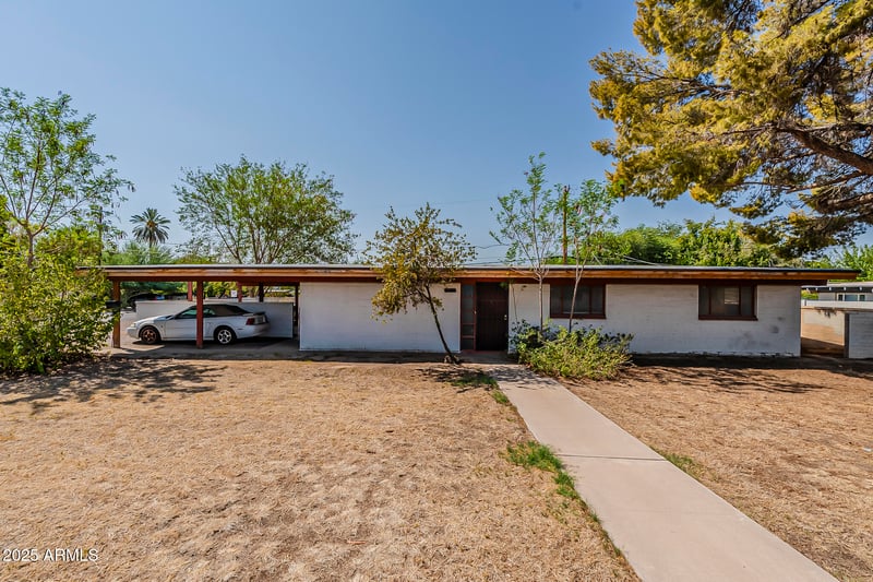 1023 Bethany Home Rd, Phoenix, AZ 85014