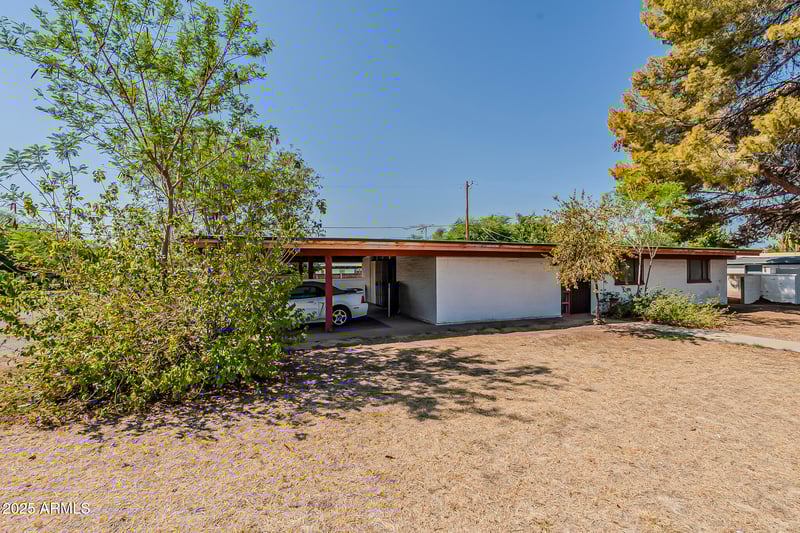 1023 Bethany Home Rd, Phoenix, AZ 85014