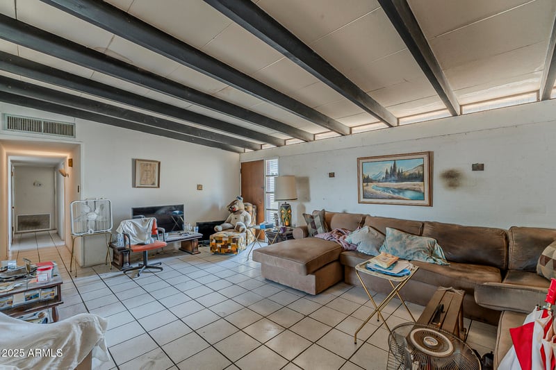 1023 Bethany Home Rd, Phoenix, AZ 85014