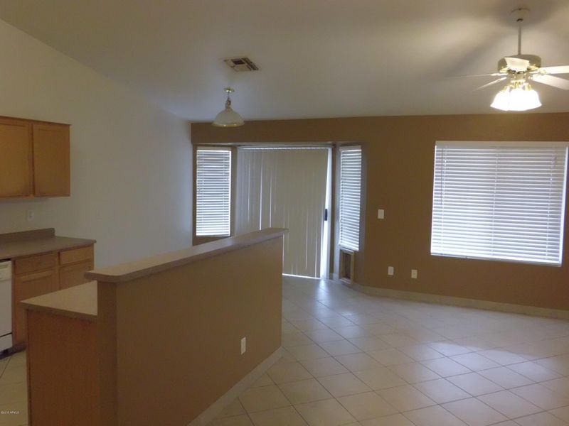 1023 W 15th Ave, Apache Junction, AZ 85120