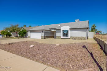 10230 Campbell Ave, Phoenix, AZ 85037