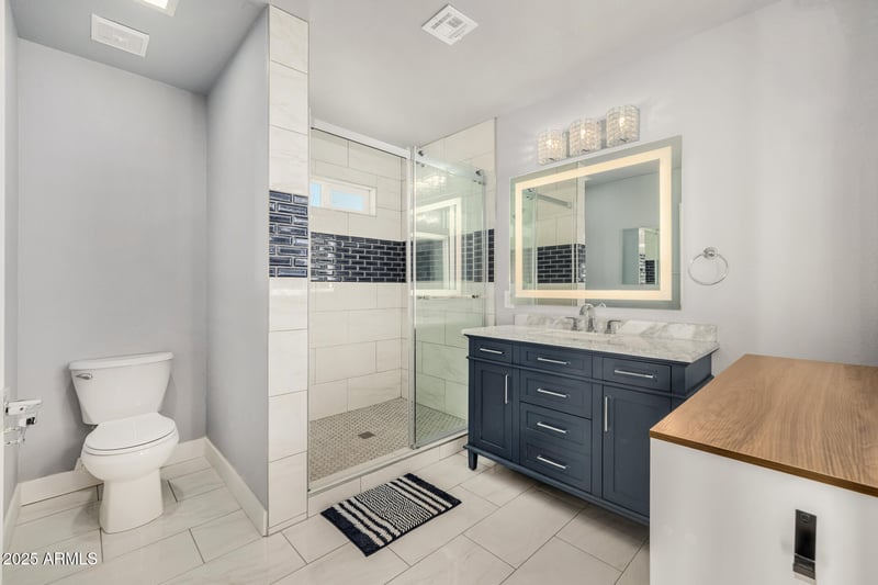 10230 Campbell Ave, Phoenix, AZ 85037
