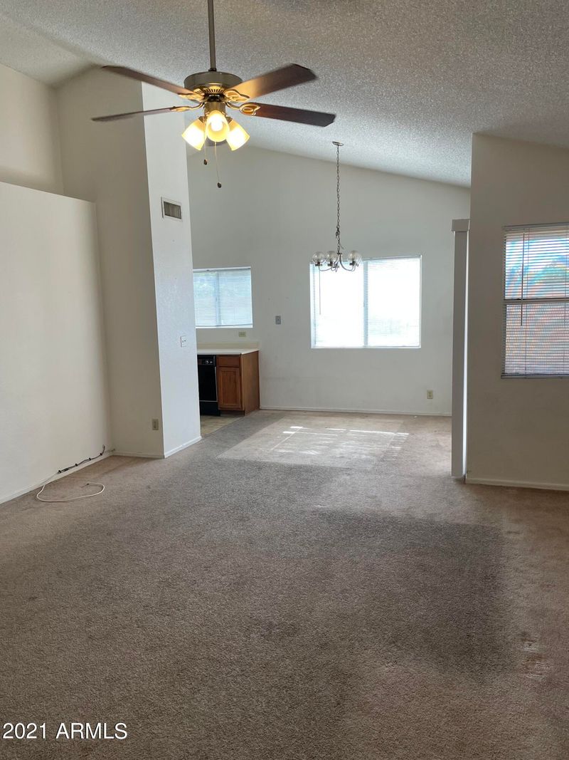 10230 N 66th Ln, Glendale, AZ 85302