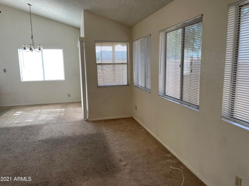 10230 N 66th Ln, Glendale, AZ 85302
