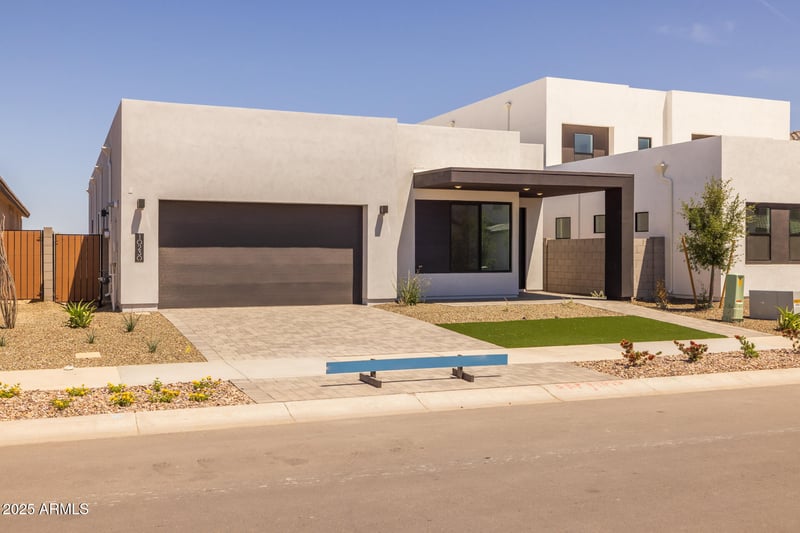 10230 Utah Ave, Mesa, AZ 85212