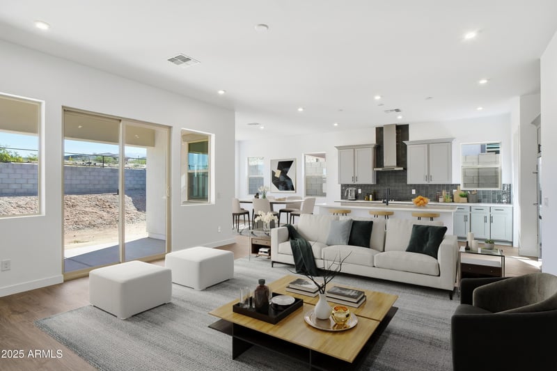 10231 20th Ln, Phoenix, AZ 85041