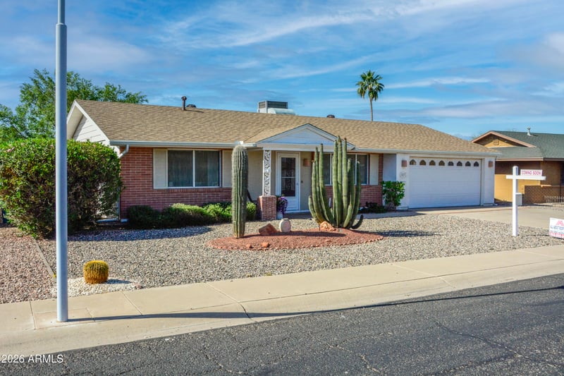 10231 Audrey Dr, Sun City, AZ 85351