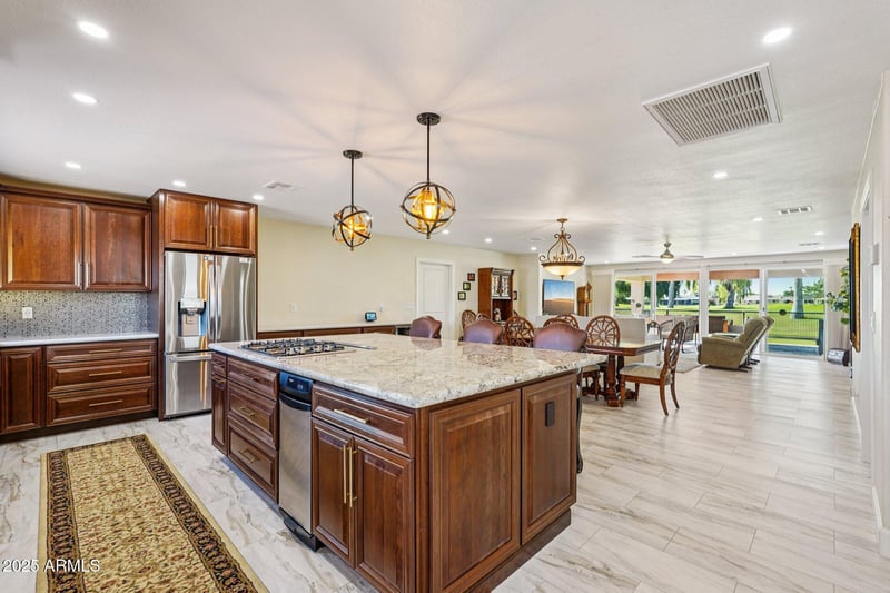 10232 109th Ave, Sun City, AZ 85351