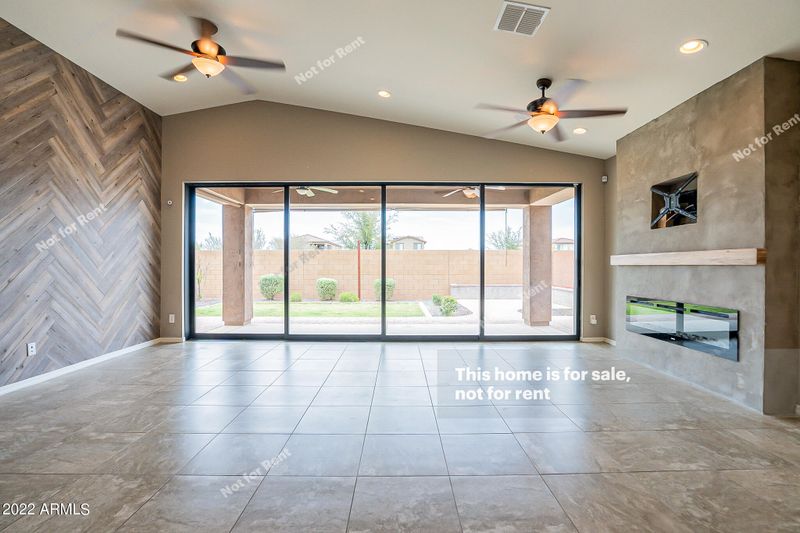 10232 E Tamery Ave, Mesa, AZ 85212