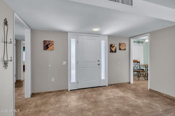 10232 Sutters Gold Ln, Sun City, AZ 85351