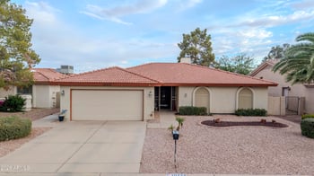 10233 Navajo Pl, Sun Lakes, AZ 85248