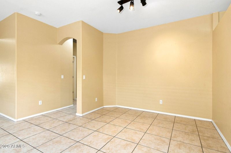 10233 W Parkway Dr, Tolleson, AZ 85353