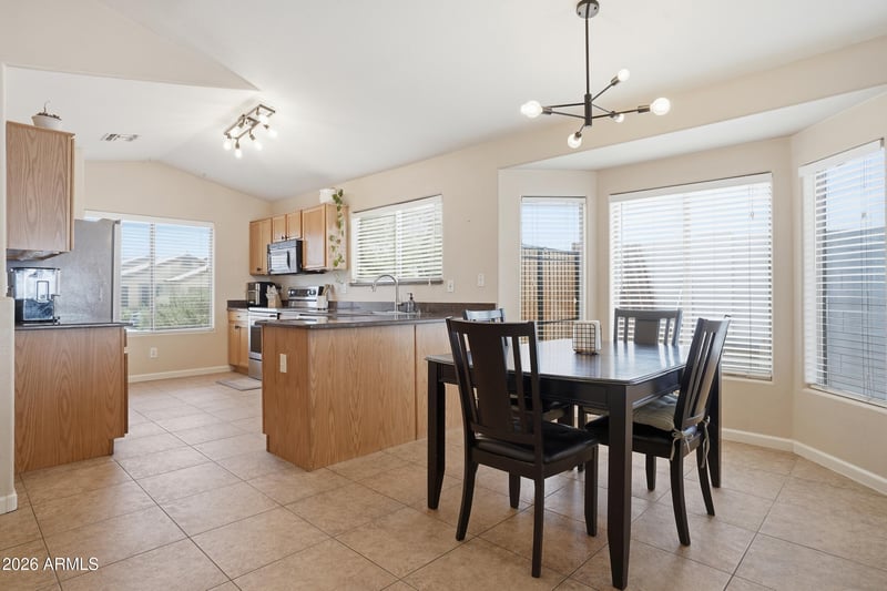 10234 Calypso Ave, Mesa, AZ 85208