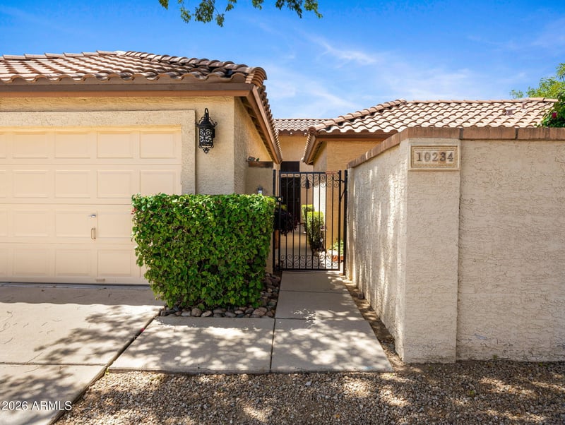 10234 N 54th Dr, Glendale, AZ 85302