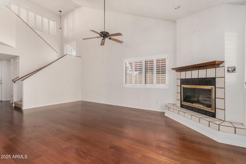 10235 31st St #6, Phoenix, AZ 85028