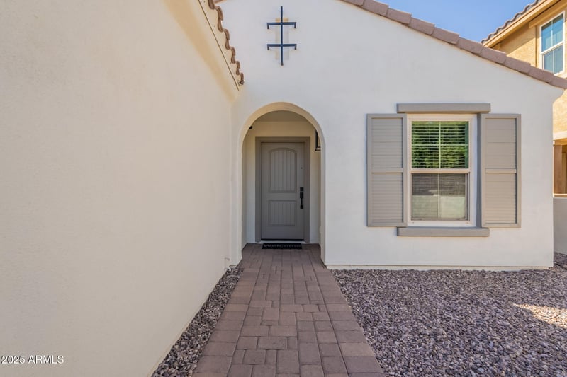 10236 Kinetic Dr, Mesa, AZ 85212