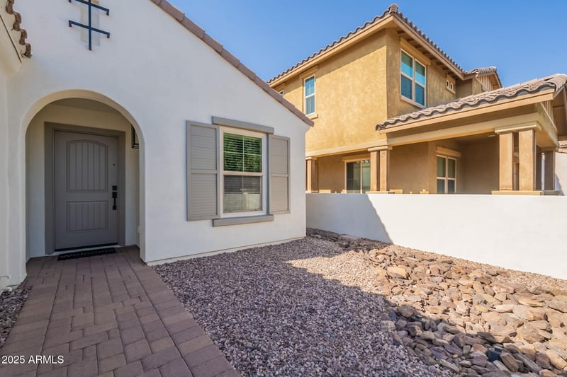 10236 Kinetic Dr, Mesa, AZ 85212