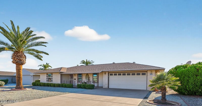 10237 Burns Dr, Sun City, AZ 85351